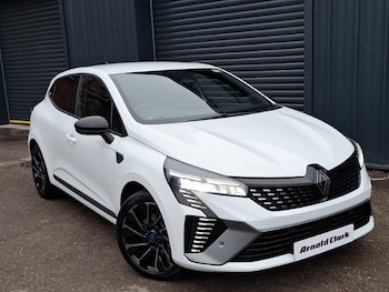 2025 - 1.0 TCe 90 Techno 5dr