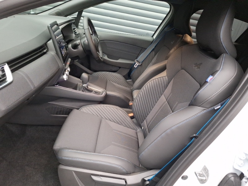 Used Renault Clio 2025 for sale - 77150111: Photo 5