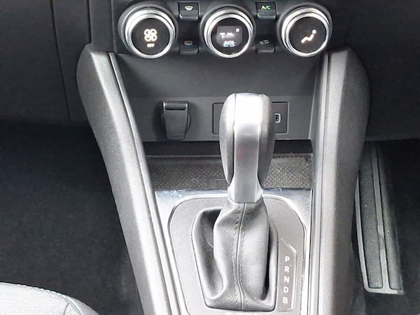 Used Renault Captur 2022 for sale - 76282243: Photo 11