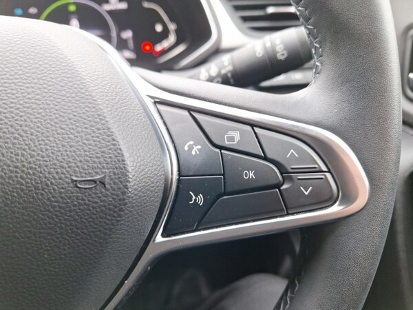 Used Renault Captur 2022 for sale - 76282243: Photo 14