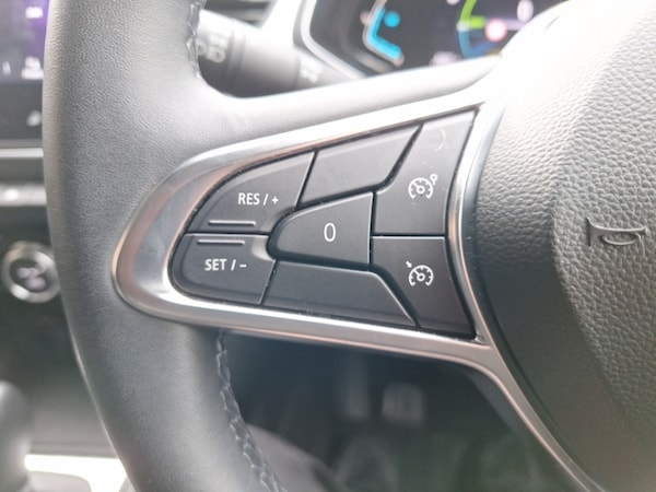 Used Renault Captur 2022 for sale - 76282243: Photo 15