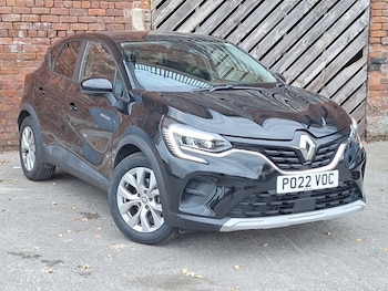 Used Renault Captur 2022 for sale - 76282243: Photo