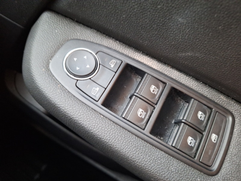 Used Renault Clio 2023 for sale - 76566915: Photo 13