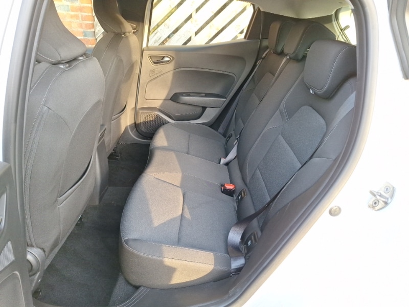 Used Renault Clio 2023 for sale - 76566915: Photo 6