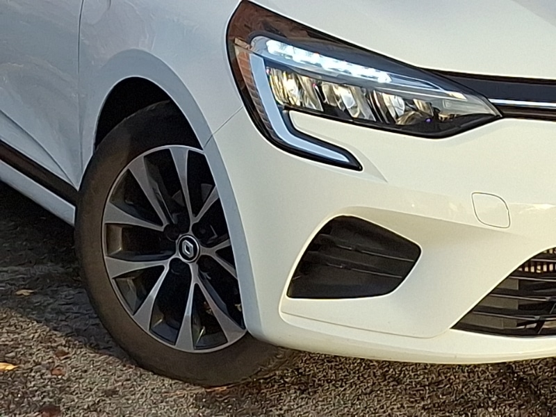 Used Renault Clio 2023 for sale - 76566915: Photo 9