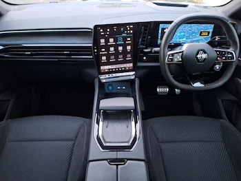 Used Renault Austral 2024 for sale - 76838965: Photo