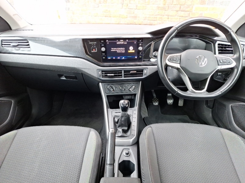 Used Volkswagen Polo 2023 for sale - 76384082: Photo 2