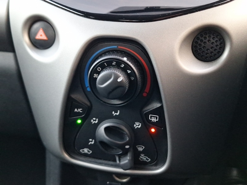 Used Peugeot 108 2017 for sale - 77073569: Photo 11