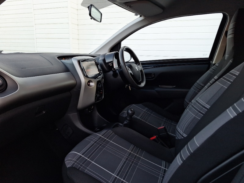 Used Peugeot 108 2017 for sale - 77073569: Photo 5