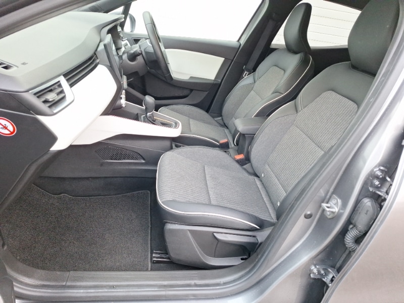 Used Renault Clio 2023 for sale - 77223527: Photo 5