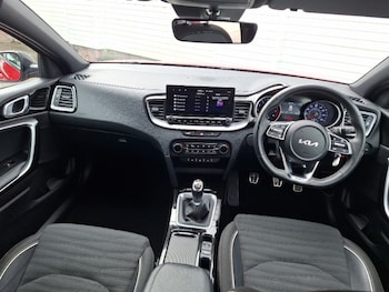 Used Kia XCeed 2023 for sale - 79069865: Photo