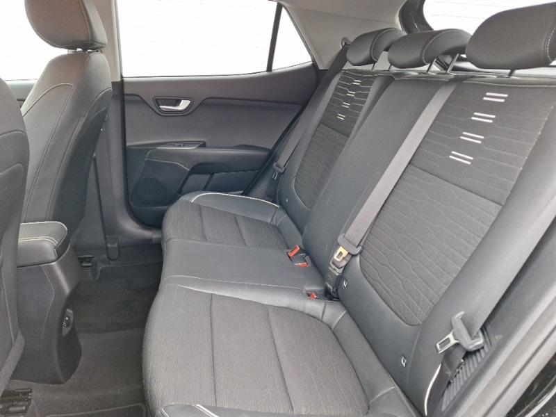 Used Kia Stonic 2021 for sale - 77439387: Photo 6
