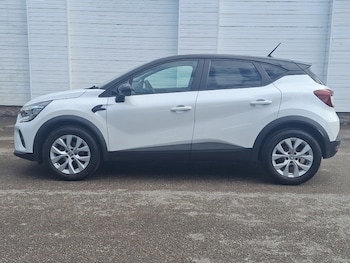 Used Renault Captur 2022 for sale - 78808478: Photo