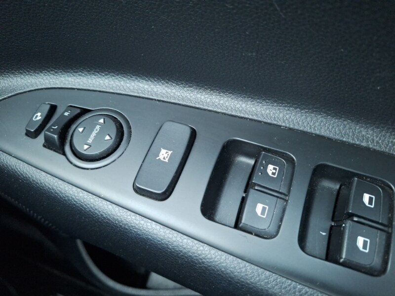 Used Kia Stonic 2023 for sale - 77509030: Photo 13