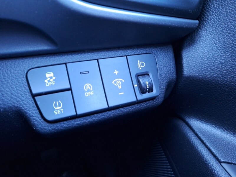 Used Kia Stonic 2023 for sale - 77509030: Photo 14