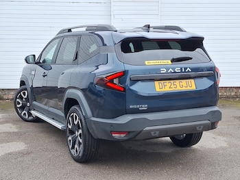 Used Dacia Bigster 2025 for sale - 77651767: Photo