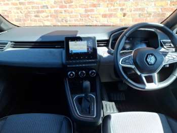 Used Renault Clio 2024 for sale - 74583985: Photo