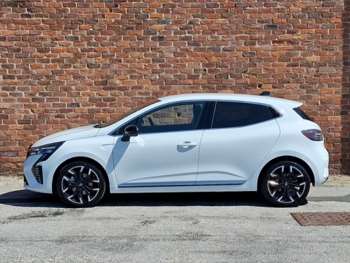 Used Renault Clio 2024 for sale - 74583985: Photo