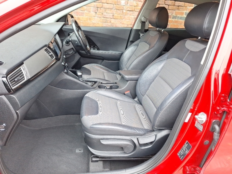 Used Kia Niro 2017 for sale - 76800278: Photo 5