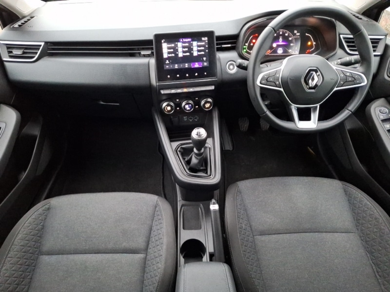 Used Renault Clio 2023 for sale - 77439384: Photo 2