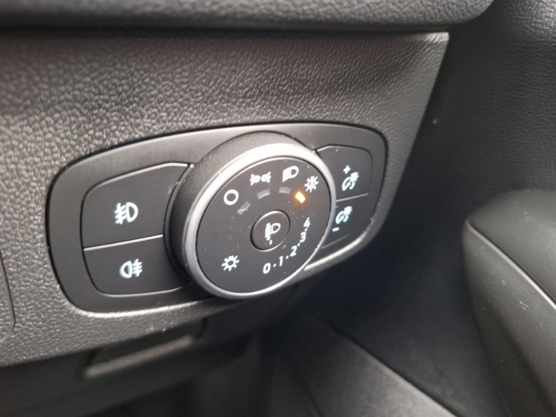 Used Ford Focus 2020 for sale - 77816728: Photo 14