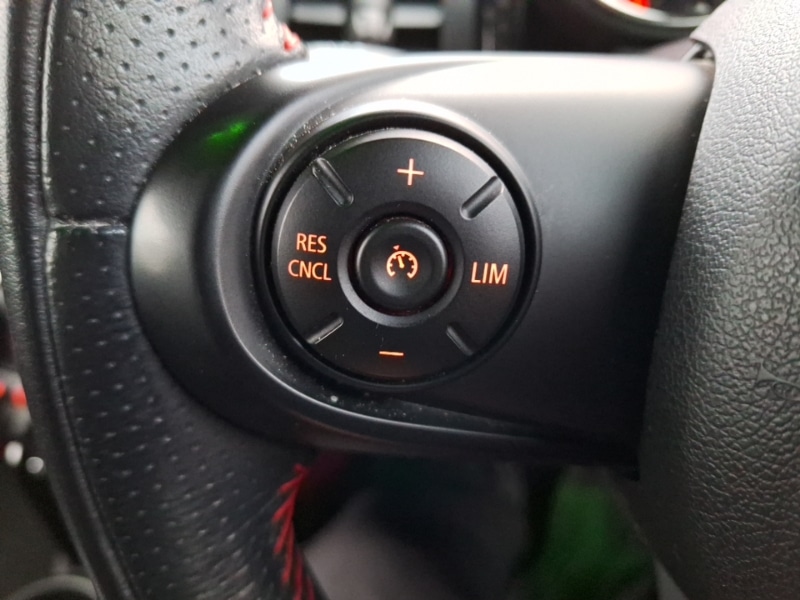 Used MINI Hatch 2018 for sale - 77596902: Photo 16