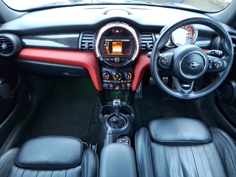 Used MINI Hatch 2018 for sale - 77596902: Photo 2