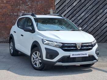2022 - 1.0 TCe Essential 5dr