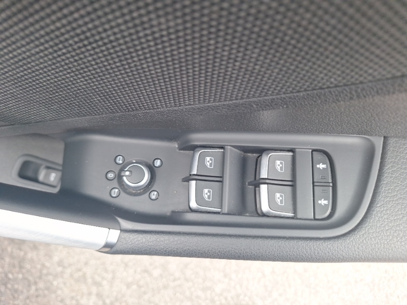 Used Audi Q2 2023 for sale - 76325597: Photo 12