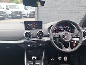 Used Audi Q2 2023 for sale - 76325597: Photo