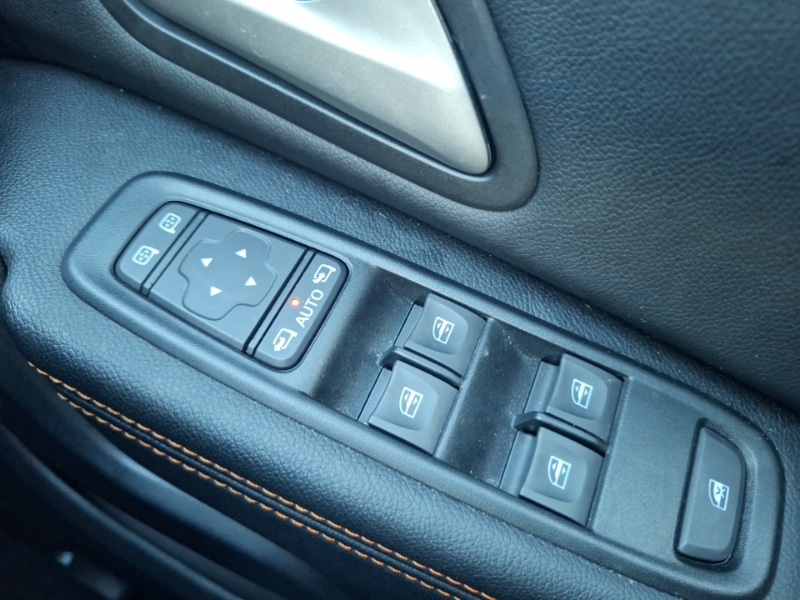 Used Dacia Duster 2023 for sale - 76925262: Photo 13