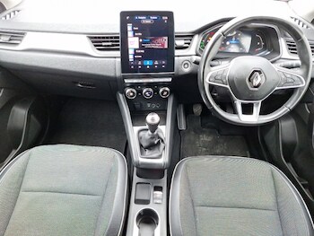 Used Renault Captur 2021 for sale - 77418678: Photo