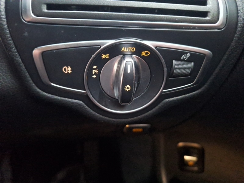 Used Mercedes-Benz GLC 2017 for sale - 76834411: Photo 14