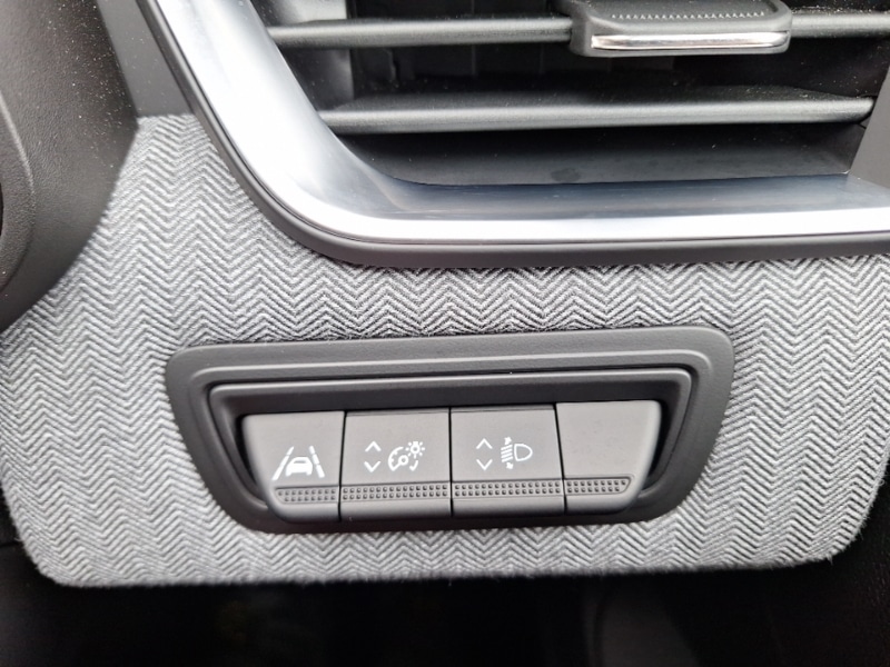 Used Renault Clio 2024 for sale - 75989650: Photo 17