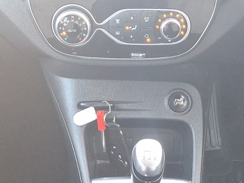 Used Renault Captur 2018 for sale - 78079536: Photo 11