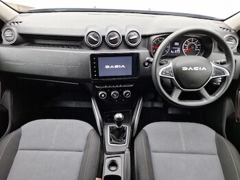 Used Dacia Duster 2024 for sale - 77767328: Photo