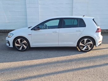 Used Volkswagen Golf 2019 for sale - 77751683: Photo