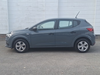 Used Dacia Sandero 2023 for sale - 79303058: Photo