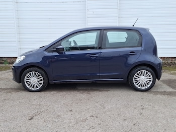 Used Volkswagen up! 2018 for sale - 78327446: Photo