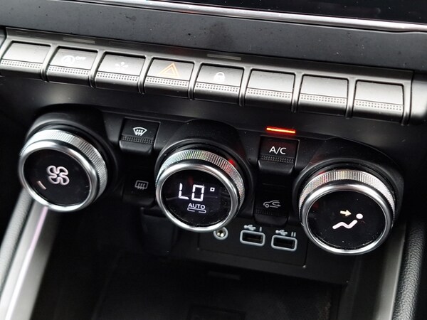 Used Renault Clio 2023 for sale - 76130249: Photo 14