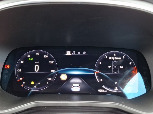 Used Renault Clio 2023 for sale - 76130249: Photo 19