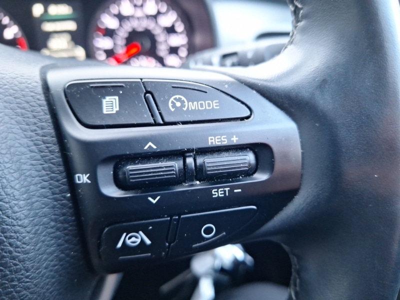 Used Kia Stonic 2023 for sale - 78061183: Photo 15