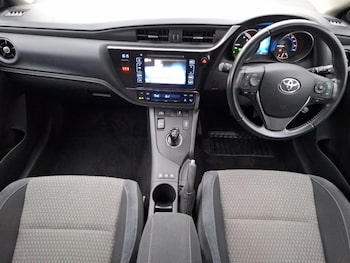 Used Toyota Auris 2018 for sale - 78317709: Photo