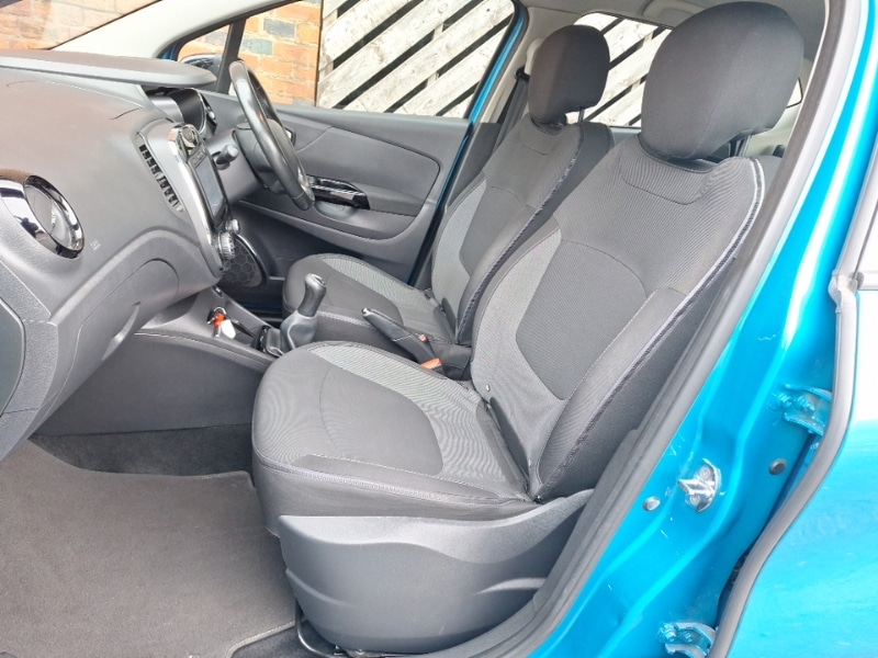 Used Renault Captur 2017 for sale - 76543410: Photo 5