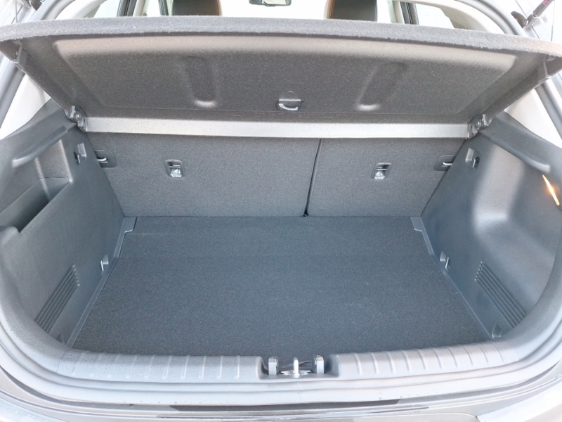 Used Kia Stonic 2025 for sale - 77105519: Photo 8