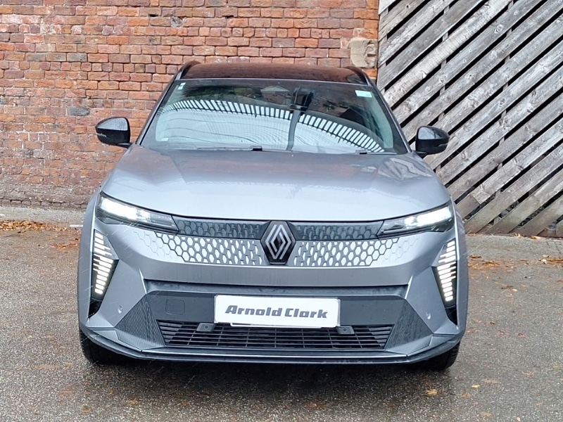 Used Renault Scenic E-Tech 2025 for sale - 76492923: Photo 12