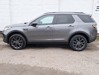 Used Land Rover Discovery Sport 2019 for sale - 77418669: Photo