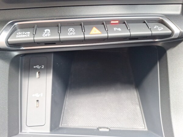 Used Audi Q3 2023 for sale - 76183632: Photo 17