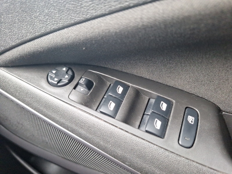 Used Vauxhall Crossland 2022 for sale - 76543417: Photo 13