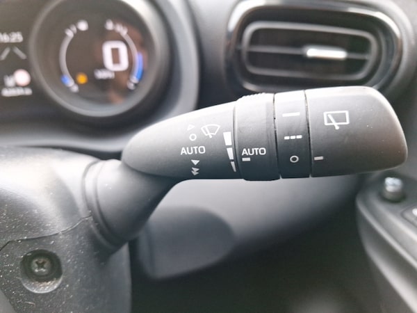 Used Toyota Yaris Cross 2022 for sale - 76221547: Photo 18